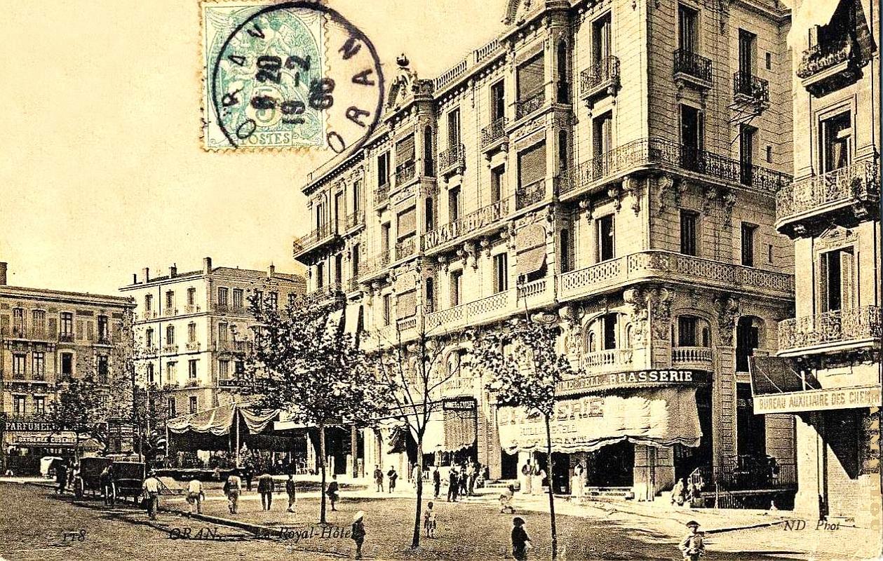 BG a- 053- Bd Gallieni.JPG